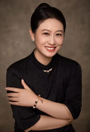 美育之光：游敏婕的重生之路